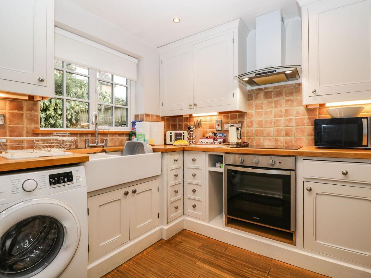 Barton Cottage Cheltenham Exterior foto